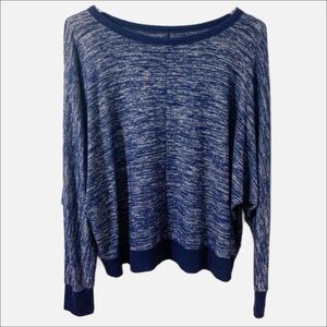 a.n.a. Long Sleeve Knit Top with Dolman Sleeves Scoop Neck Heathered 🟦⬜️ Cuffed